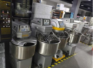 南昌烘焙设备回收|回收二手烤箱|大量回收醒发箱|回收打蛋机操作台